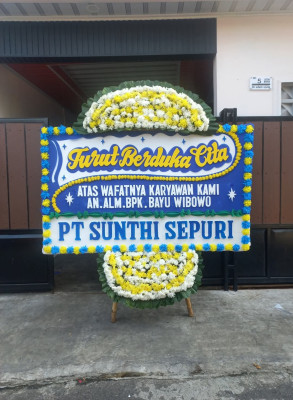 Papan Bunga Duka di Metro Pusat
