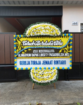 Papan Bunga Duka di Metro Pusat