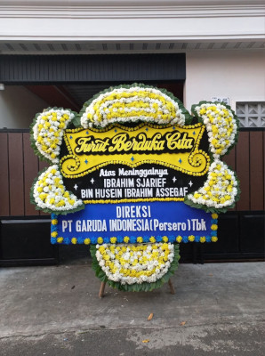 Papan Bunga Duka di Metro Pusat