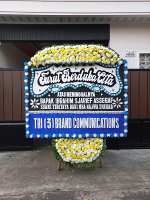Papan Bunga Duka di Metro Pusat